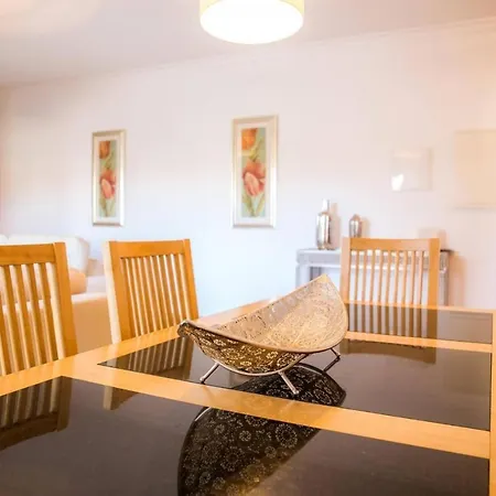Luxury Central 2 Bed With * Лагуш